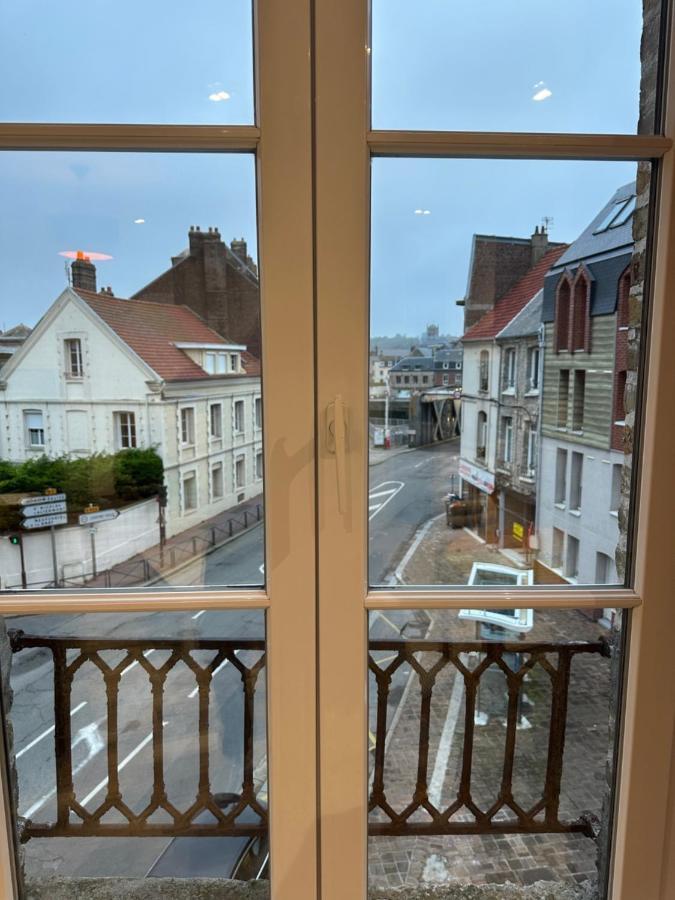 Des Beaux Appartements Deluxe Dieppe Exterior photo