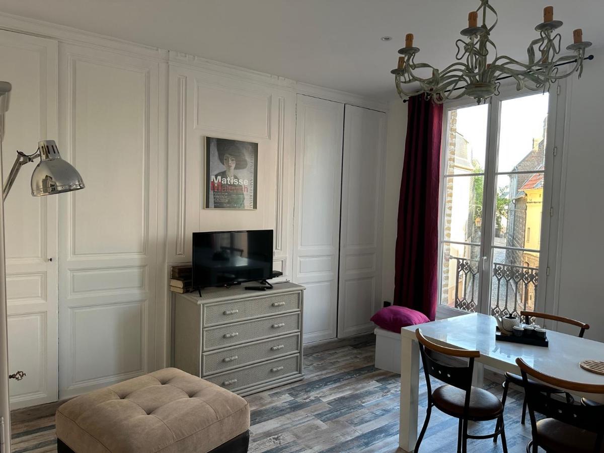 Des Beaux Appartements Deluxe Dieppe Exterior photo